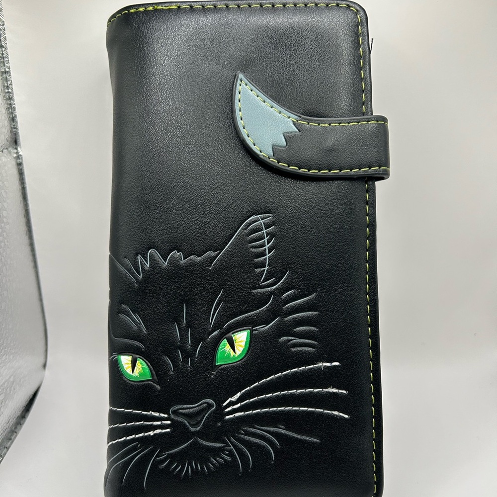 Black and Green Cat Eye Wallet